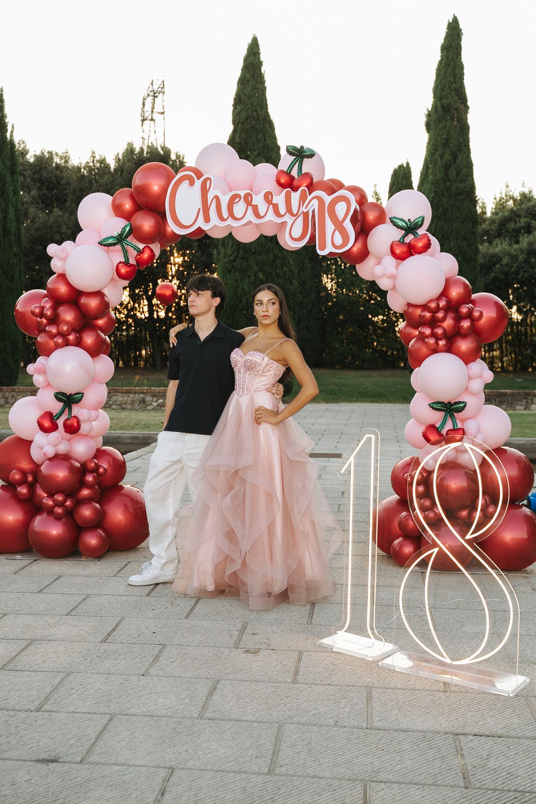Racconto del diciottesimo di Olivia all’Hotel 500, fotografia 10